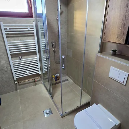 Stan Na Dan Centar Apartment