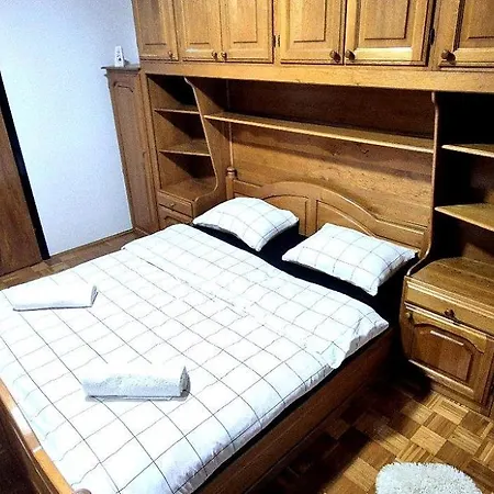 Apartment Stan Na Dan Centar Teslic